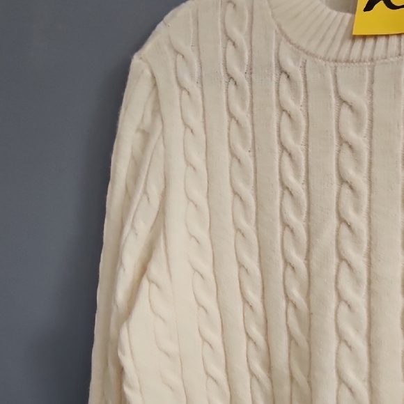 #26 LIKE NEW Joe Fresh Ivory Cable Knit Sweater PTP 21.5 - Picture 6 of 7
